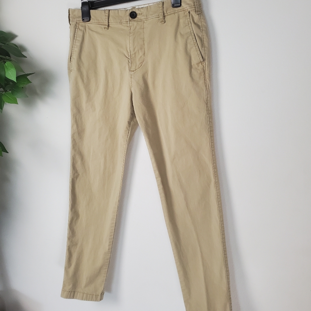 Hollister Skinny Chino Men's Pants Epic Flex Size 30x30 Beige - Picture 2 of 9